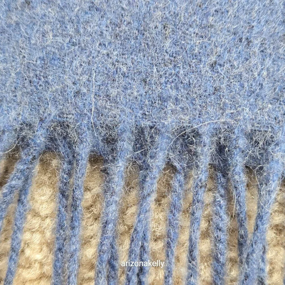 NWOT Banana Republic Wool Scarf Blue With Black Speckles